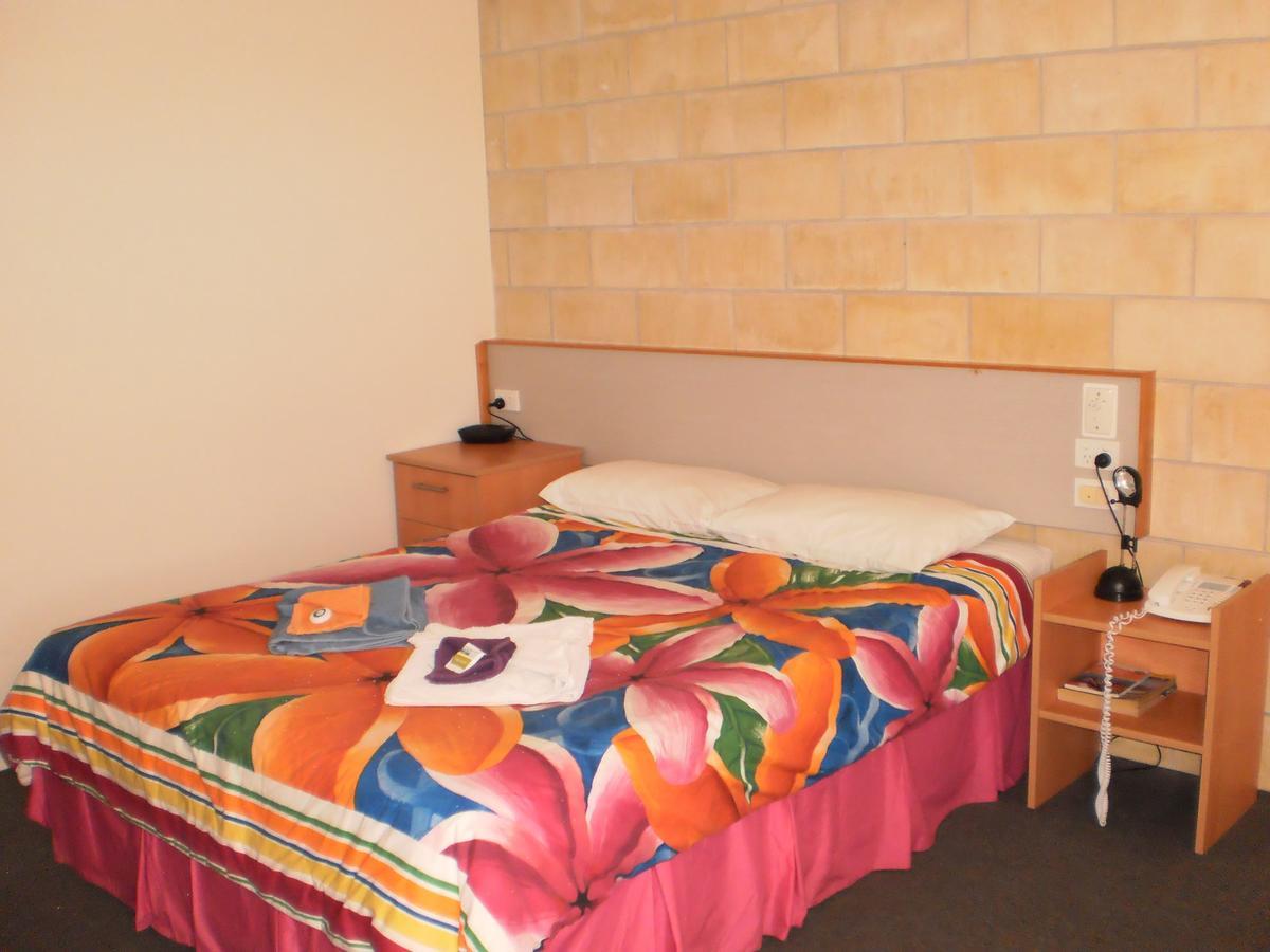 Country View Motel Ilbilbie 外观 照片